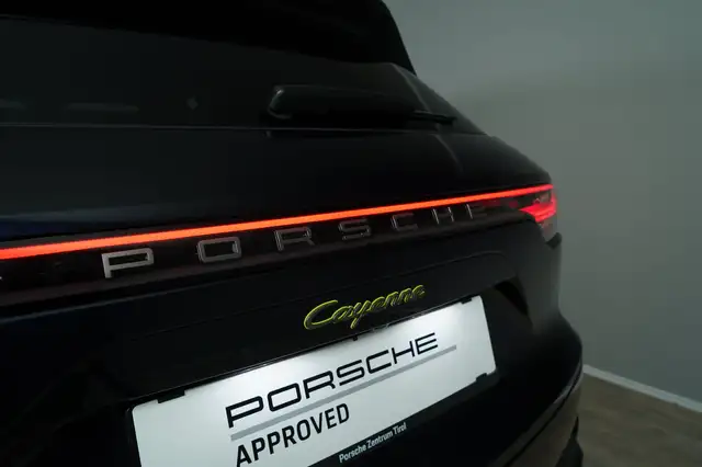 Porsche Cayenne E-Hybrid Platinum Edition Ansicht 5