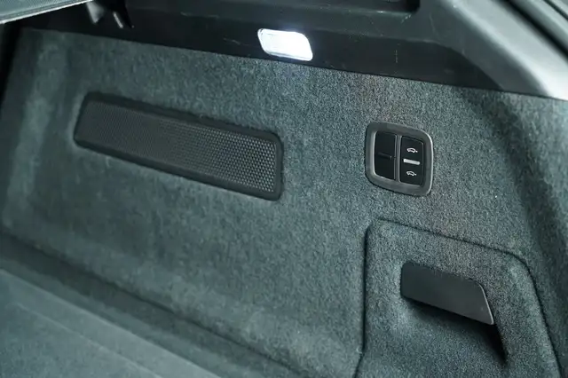 Porsche Cayenne E-Hybrid Platinum Edition Ansicht 14