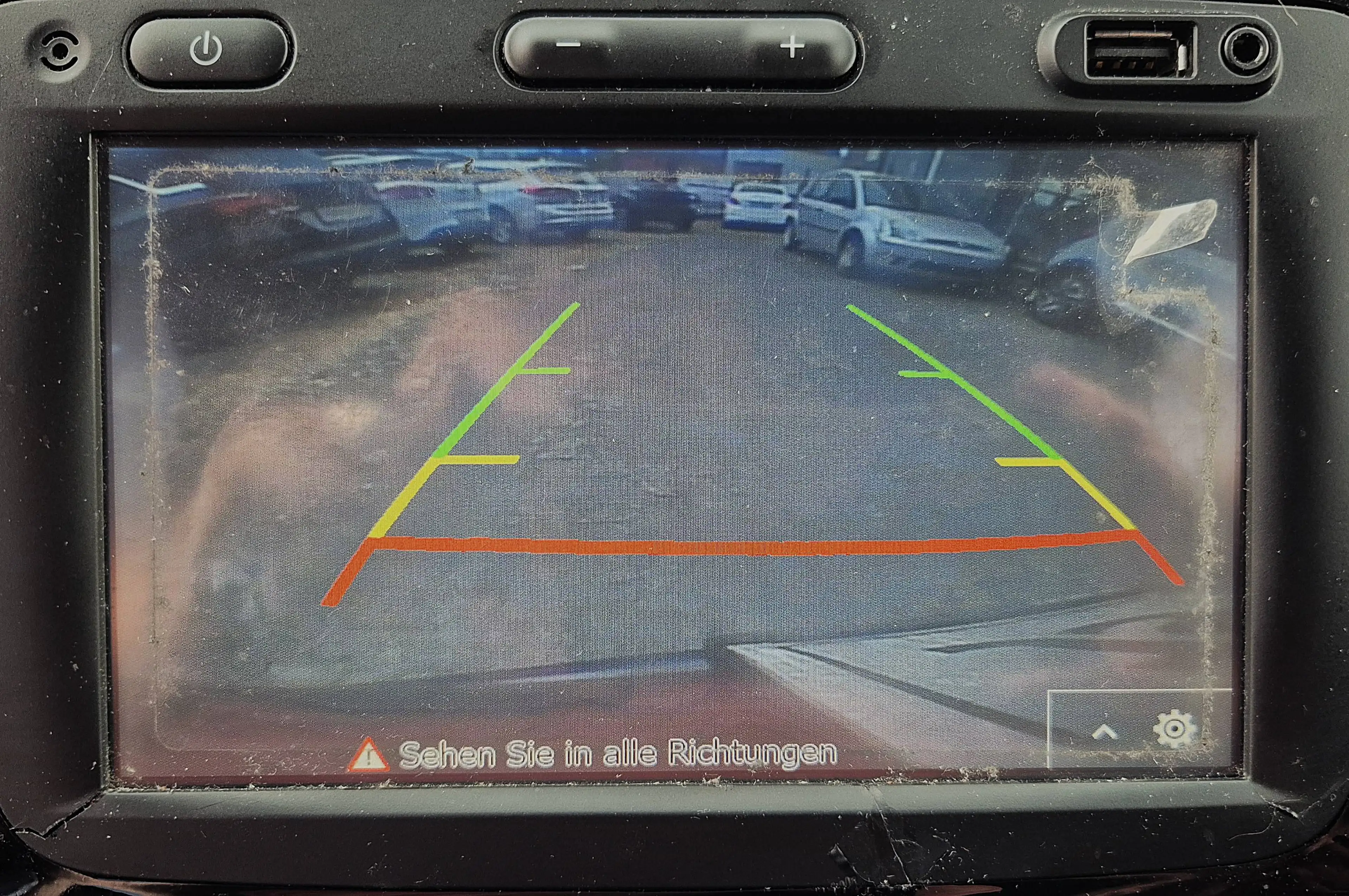 Dacia Lodgy LAUREATE 1,6i 7SITZER KLIMA NAVI RÜCKFAHRKAMERA PDC SHZ ALLWETTER 2HD — photo 8