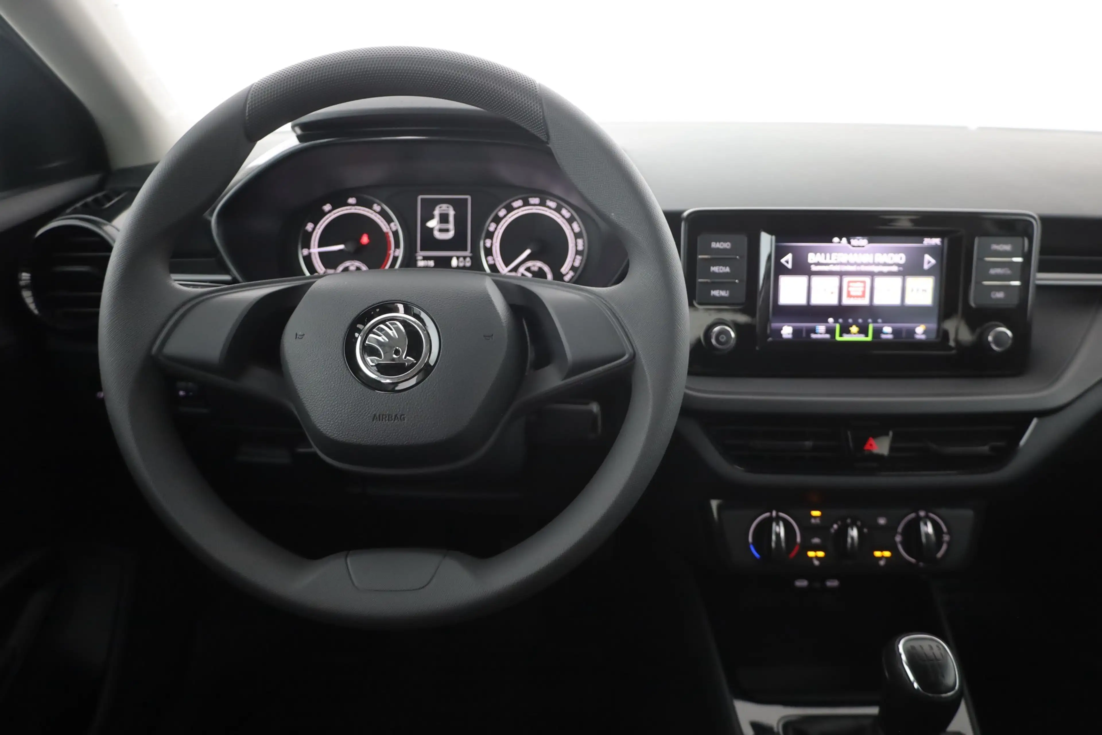 Skoda Fabia 1.0 TSI Active LED SmartLink Sitzheizung — photo 10