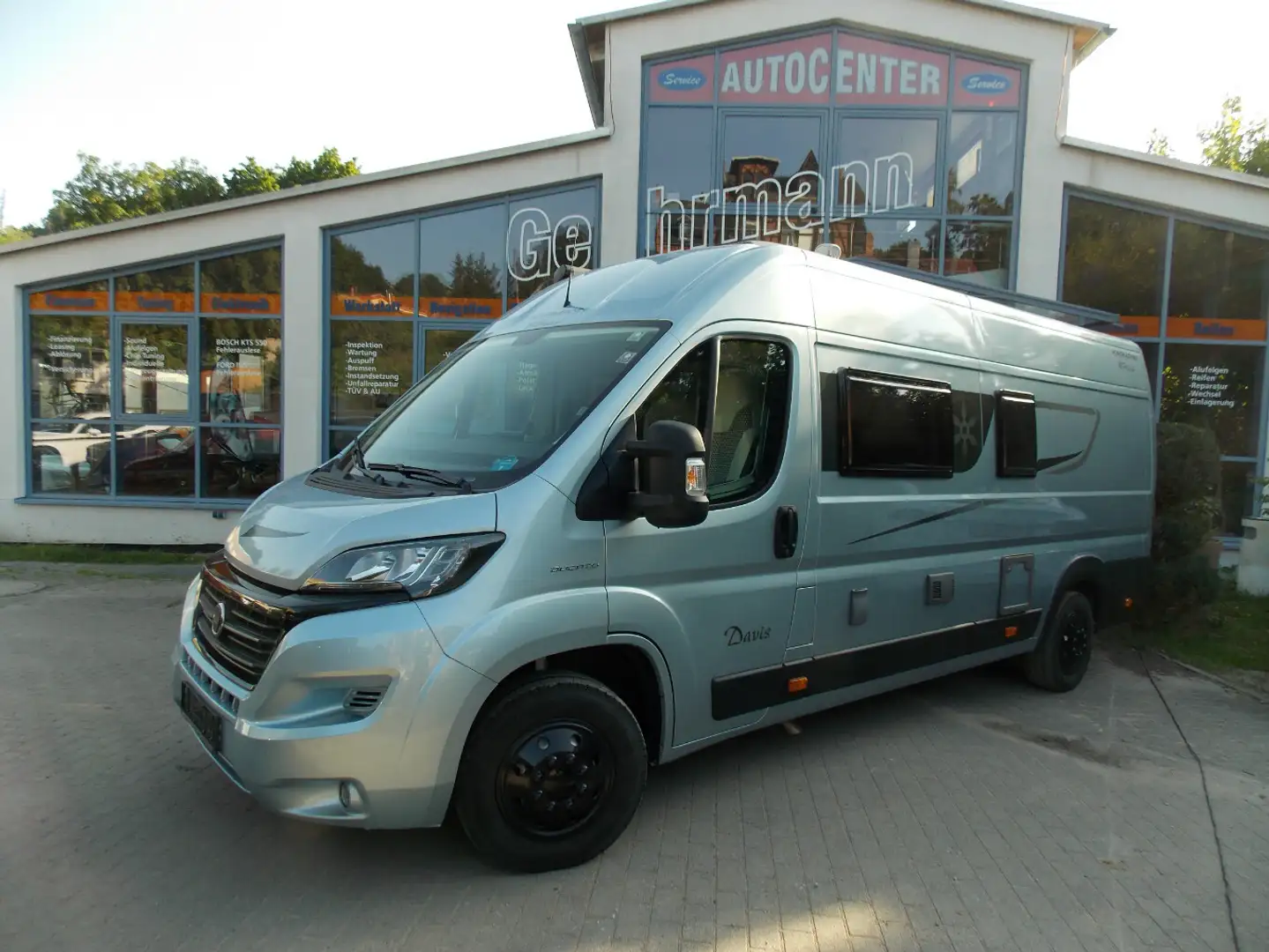 Karmann Davis 620 Blau - 1