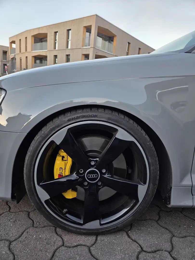 Audi S3 A3 S3 2,0 TFSI quattro Grau - 2