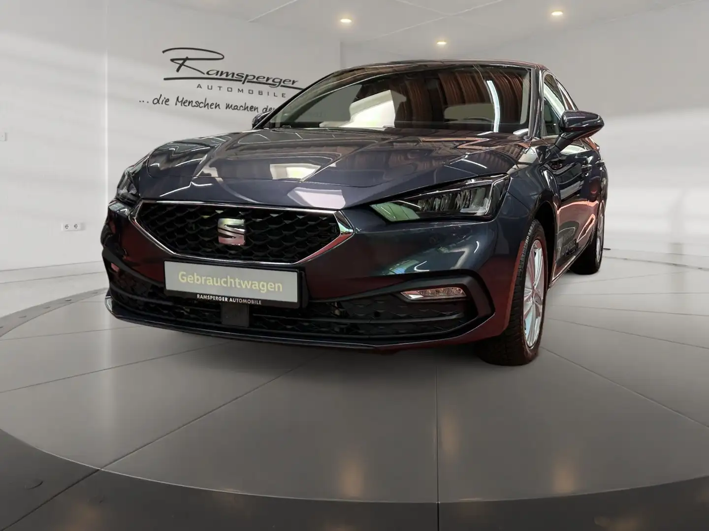 SEAT Leon 2.0 TDI DSG Style GRA LED APP SHZ PDC Grau - 2