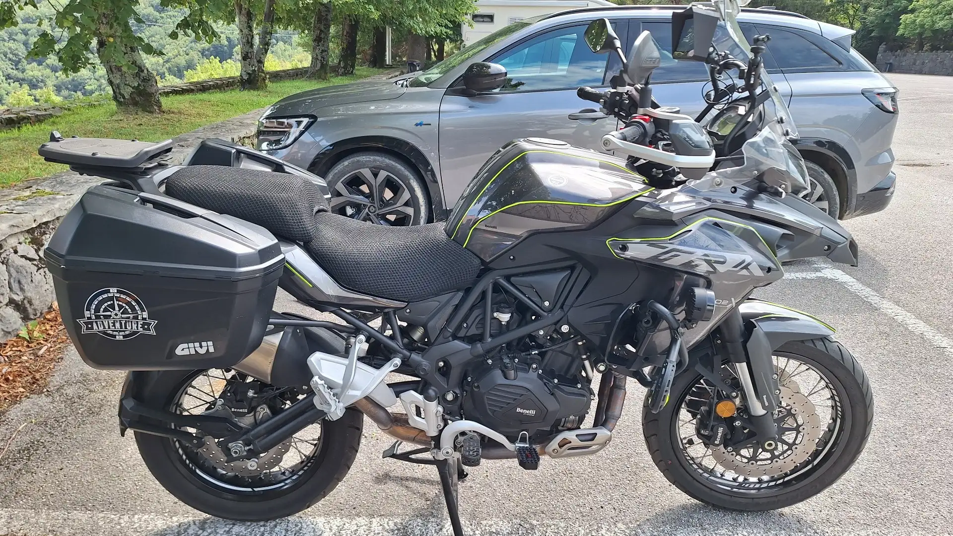 Benelli TRK 502 Gri - 1