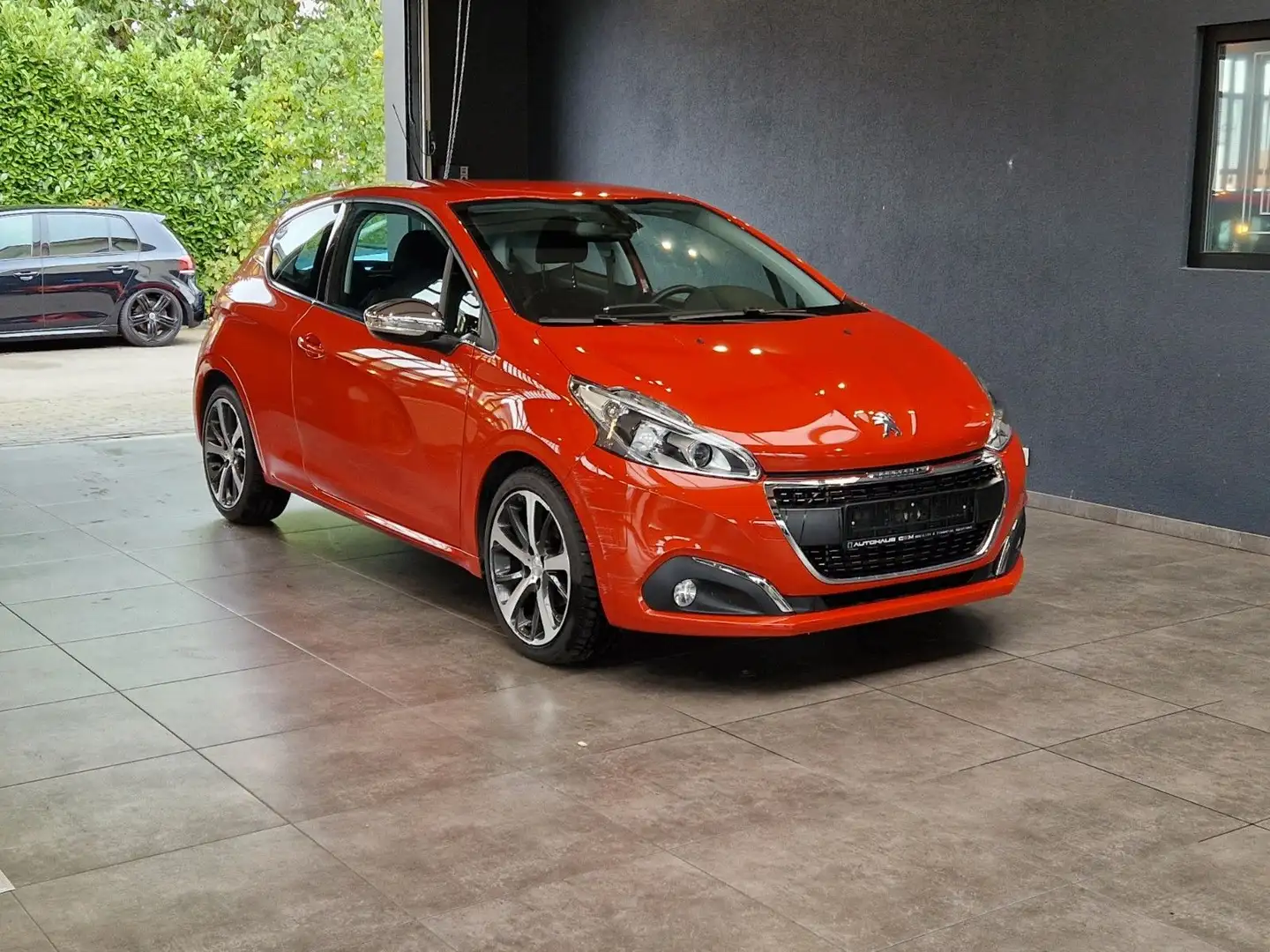 Peugeot 208 Allure*Kamerasystem*Xenon*Klimaauto* Orange - 1