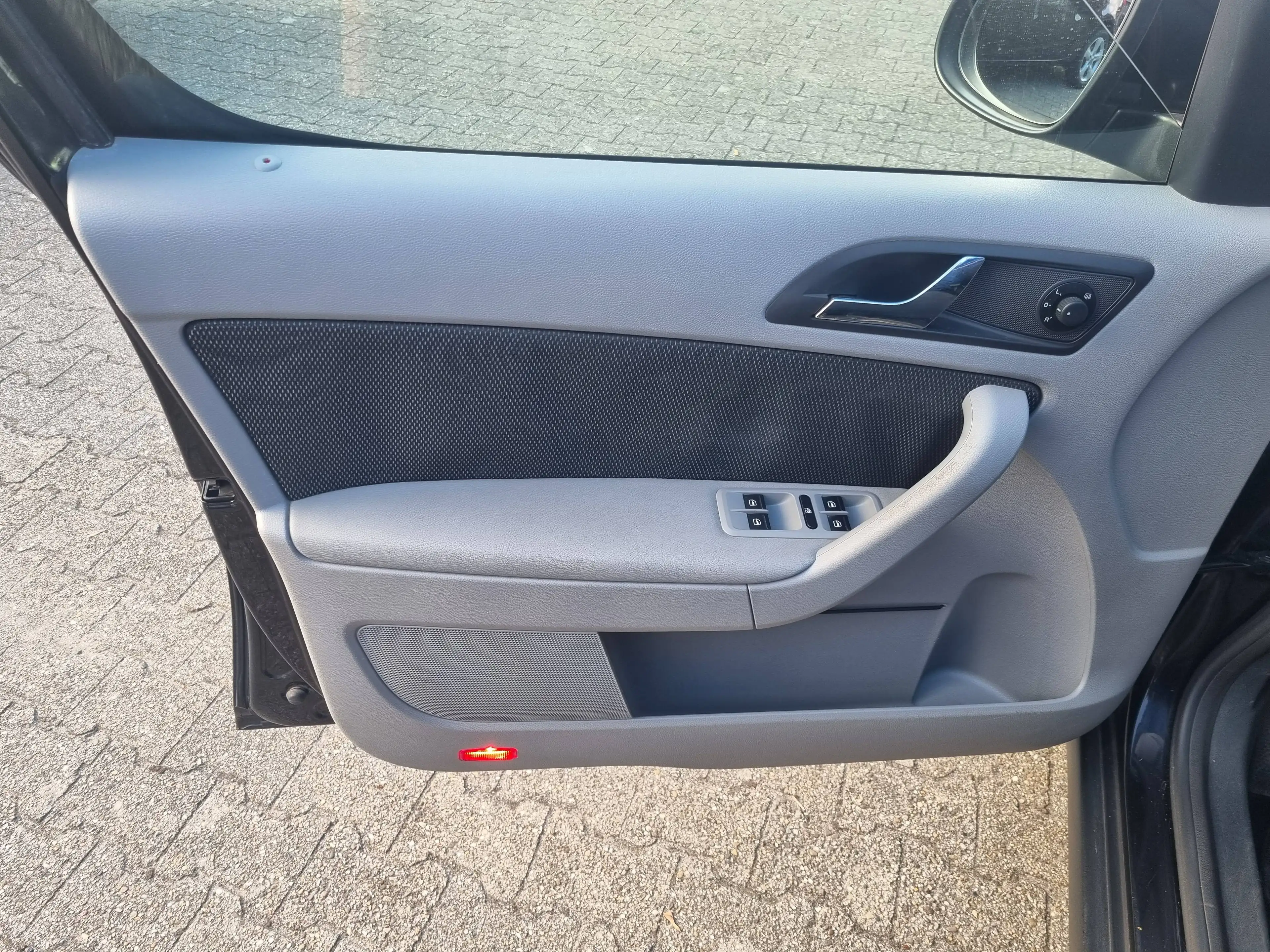 Skoda Yeti Yeti 1.4 TSI Ambition — photo 14