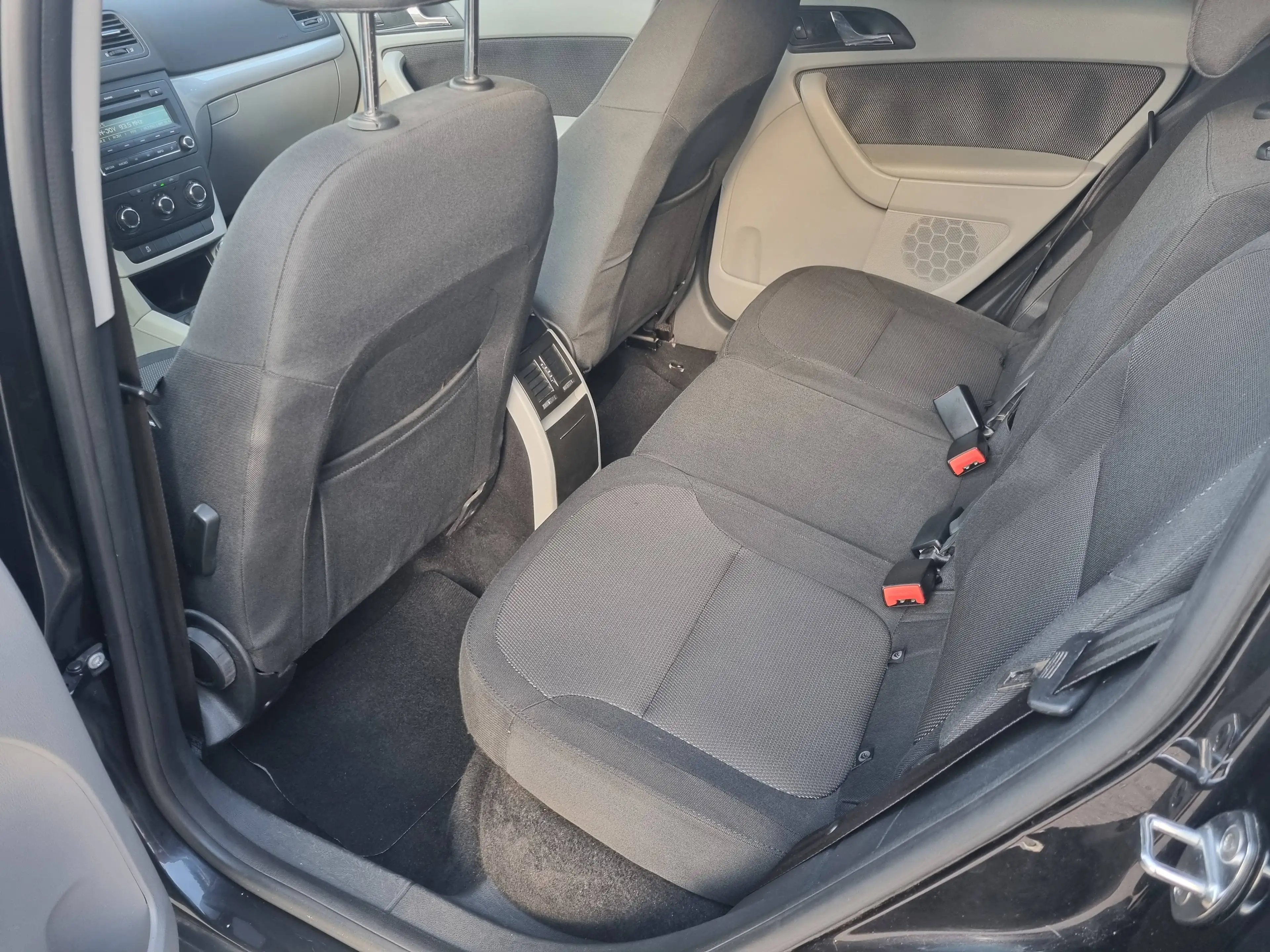 Skoda Yeti Yeti 1.4 TSI Ambition — photo 11