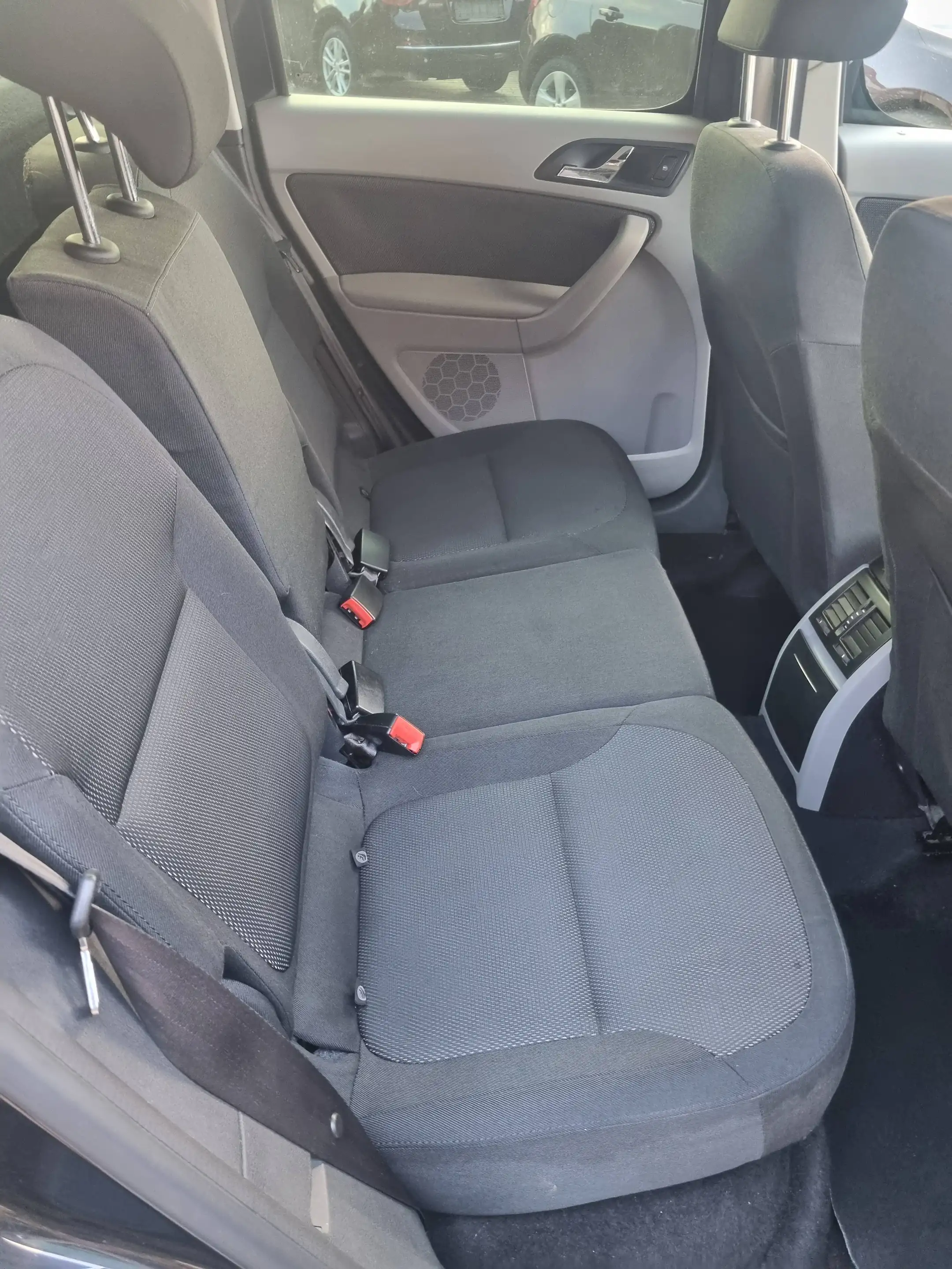 Skoda Yeti Yeti 1.4 TSI Ambition — photo 12