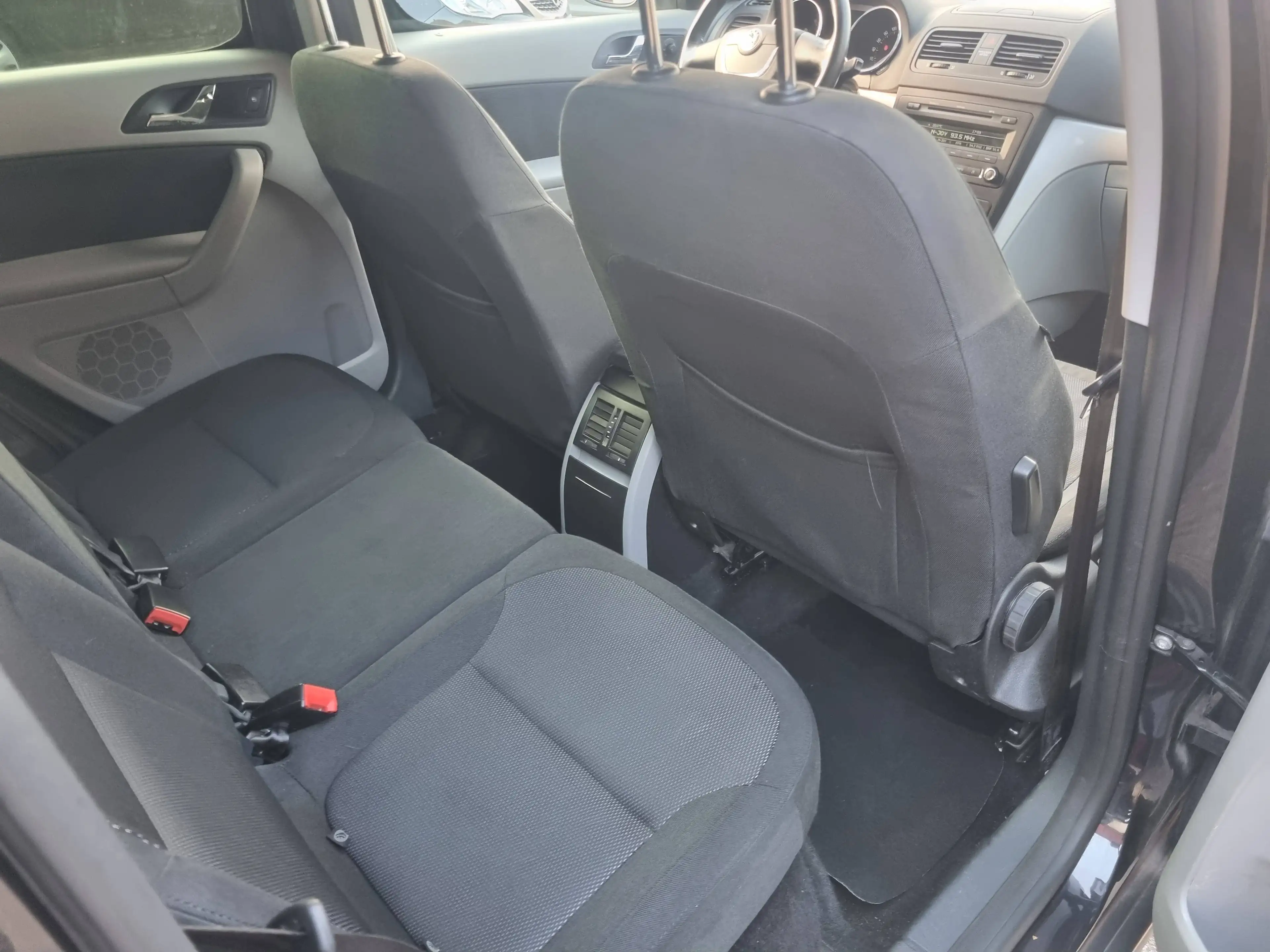 Skoda Yeti Yeti 1.4 TSI Ambition — photo 13