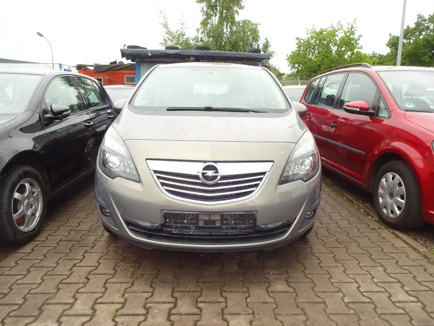 Opel Meriva Innovation Marrón - 1
