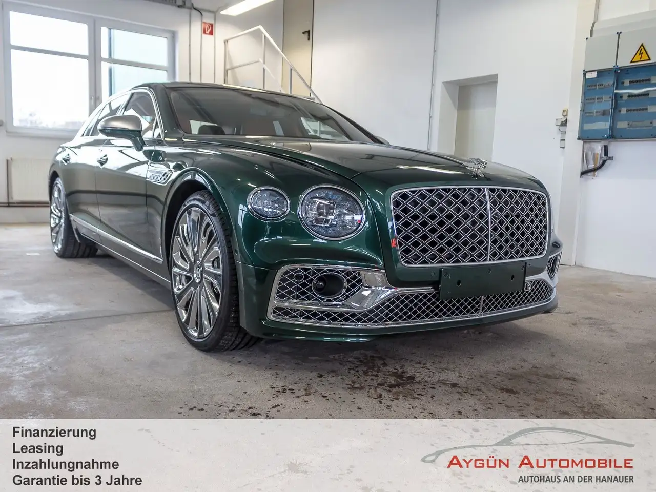 Bentley Flying Spur 2024