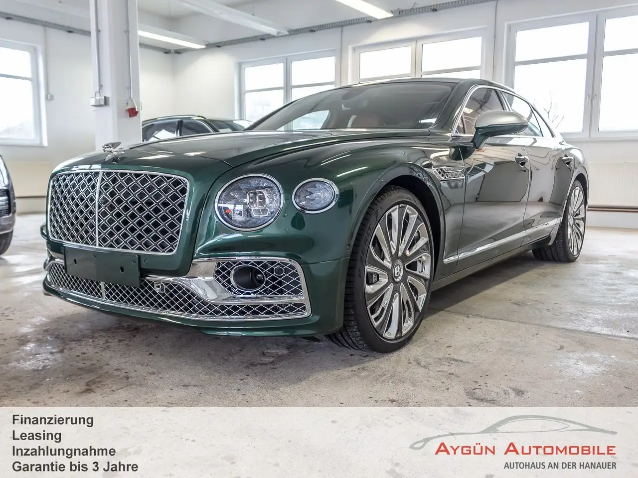 Bentley Flying Spur 2024