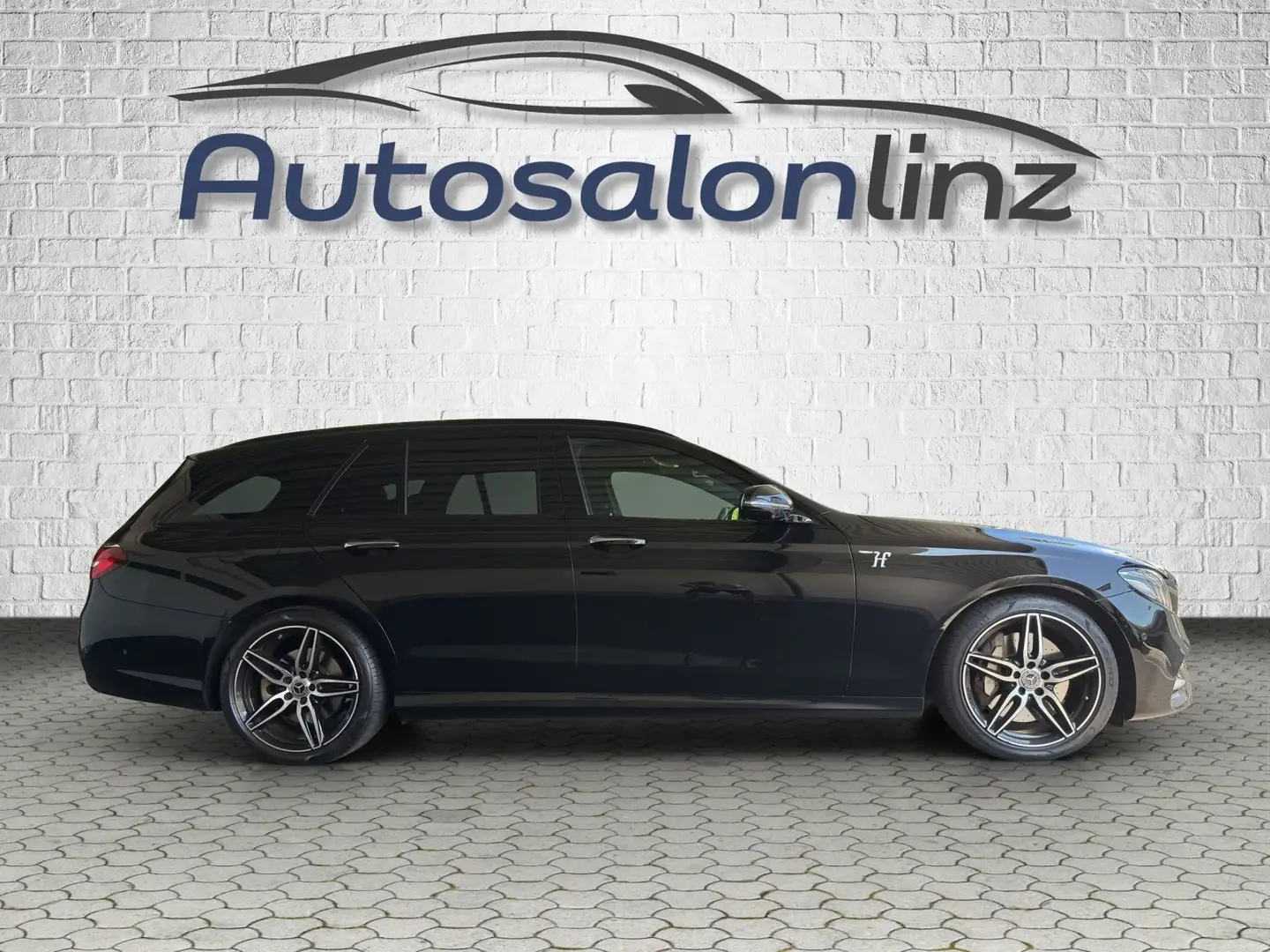 Mercedes-Benz E 400 E 400 d 4Matic Kombi AMG Paket Schwarz - 2