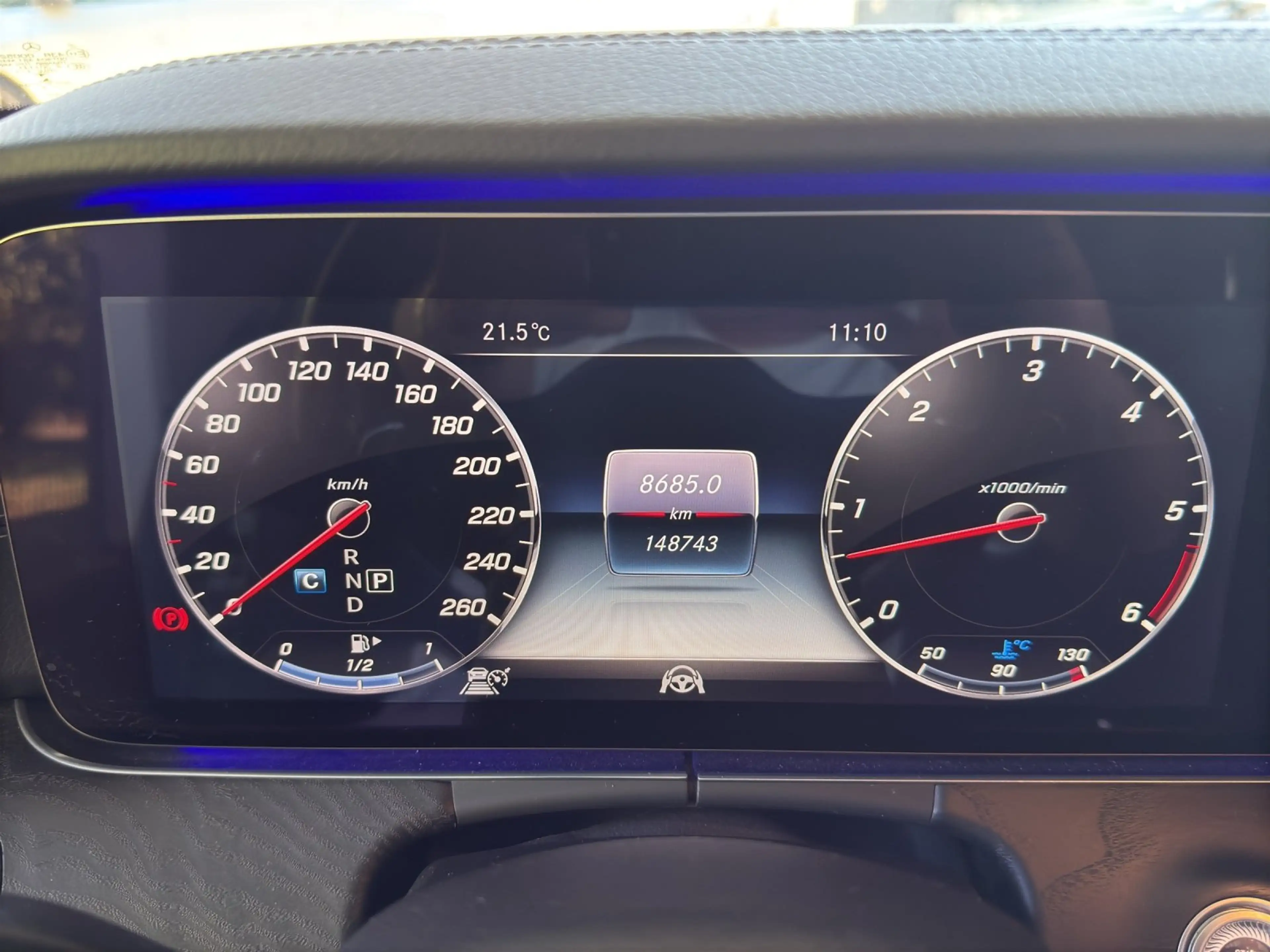 Mercedes-Benz E 400 E 400 d 4Matic Kombi AMG Paket — photo 9