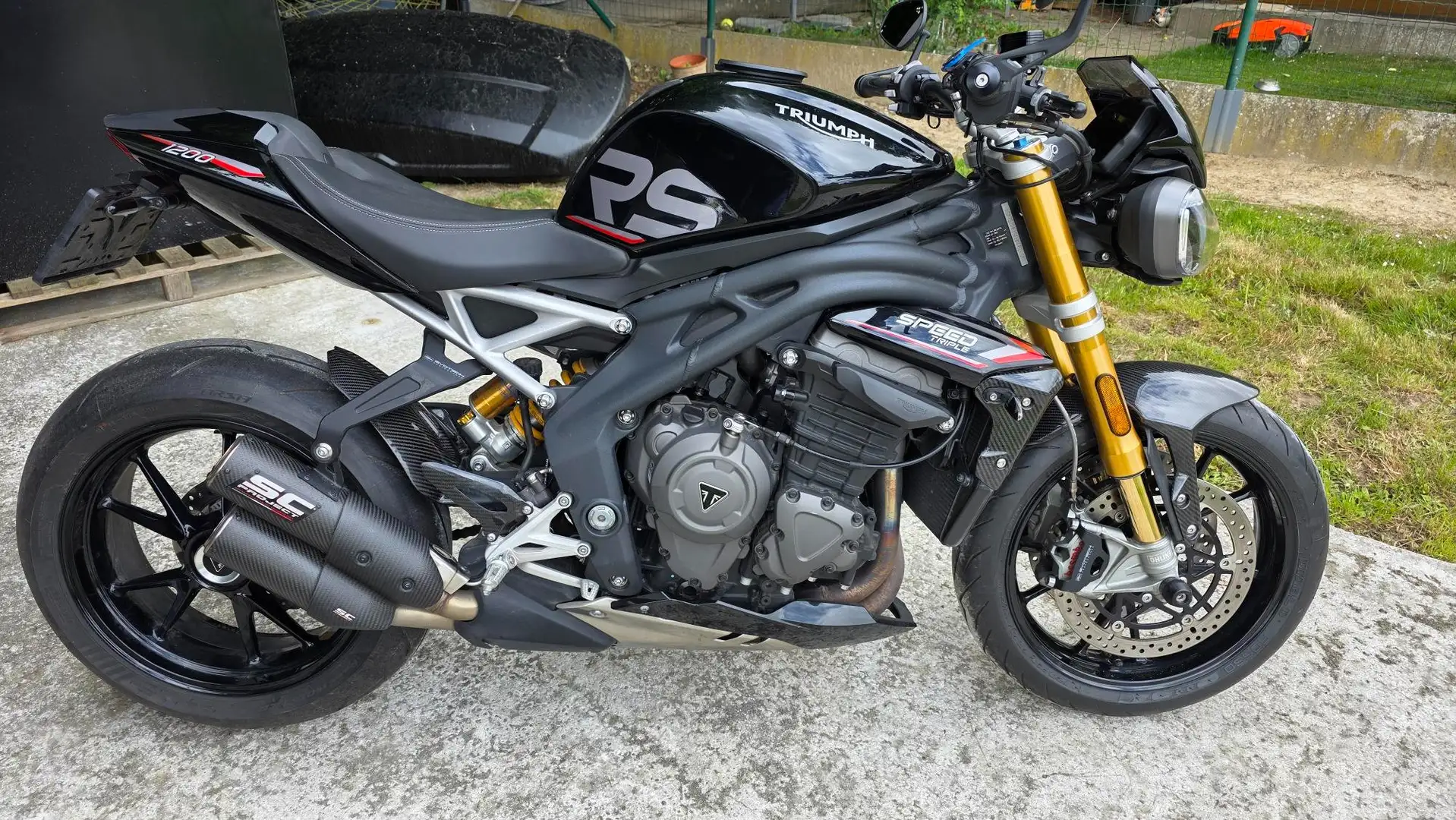 Triumph Speed Triple 1200 RS Fekete - 1