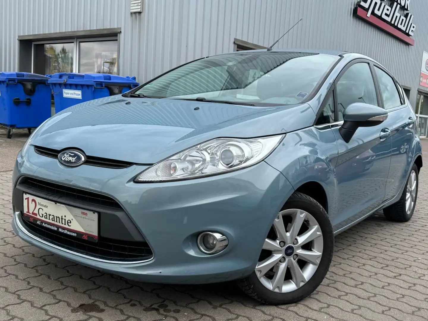 Ford Fiesta Ghia Grijs - 1