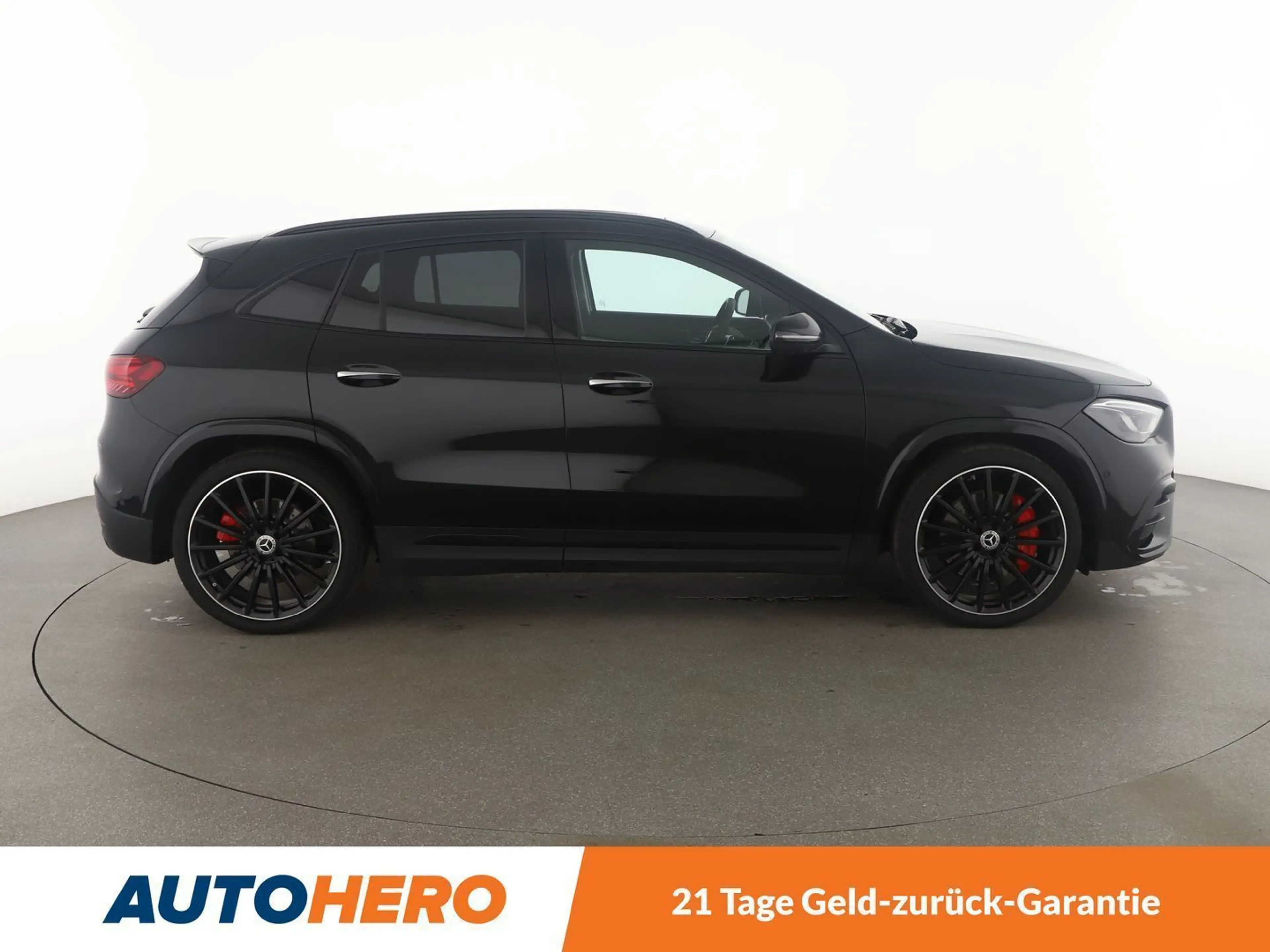 Mercedes-Benz GLA 35 AMG AMG 4Matic Aut.*LED*NAVI*ACC*CAM*PDC*SHZ*AHK*PANO* — photo 7