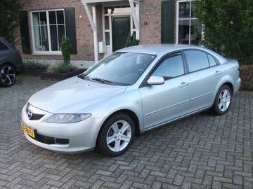 Sport 1.8i Touring , Airco Ecc , Cruise control ,