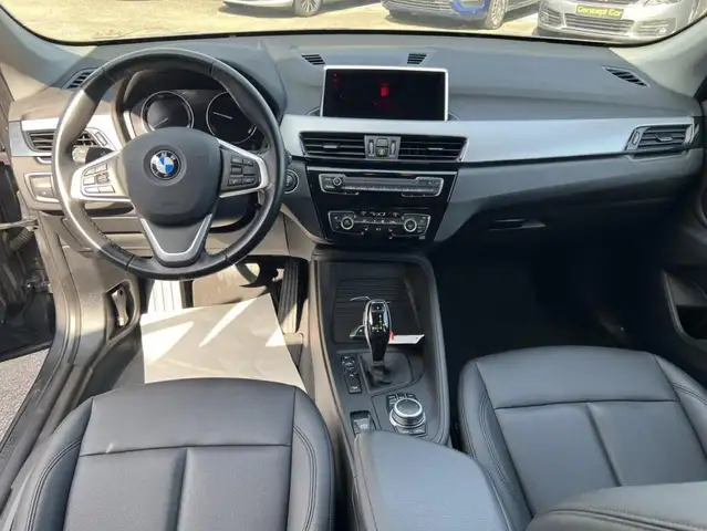 BMW X1 view 8