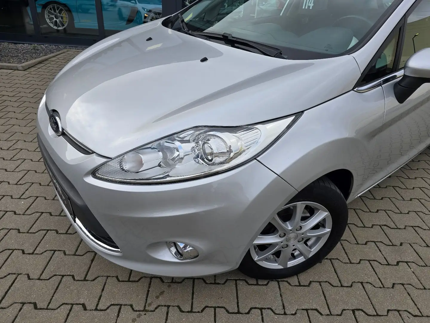 Ford Fiesta Titanium 5-Türer*Cool&Sound*Top*Winter* Silber - 2