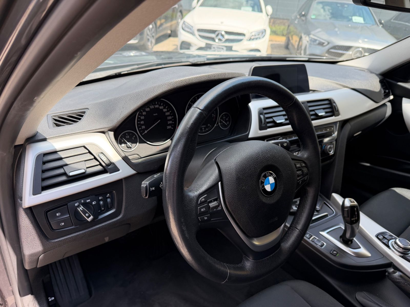 BMW 318 i Advantage/AUTOMATIK/KAMERA/SHZ/KLIMAA* — photo 3