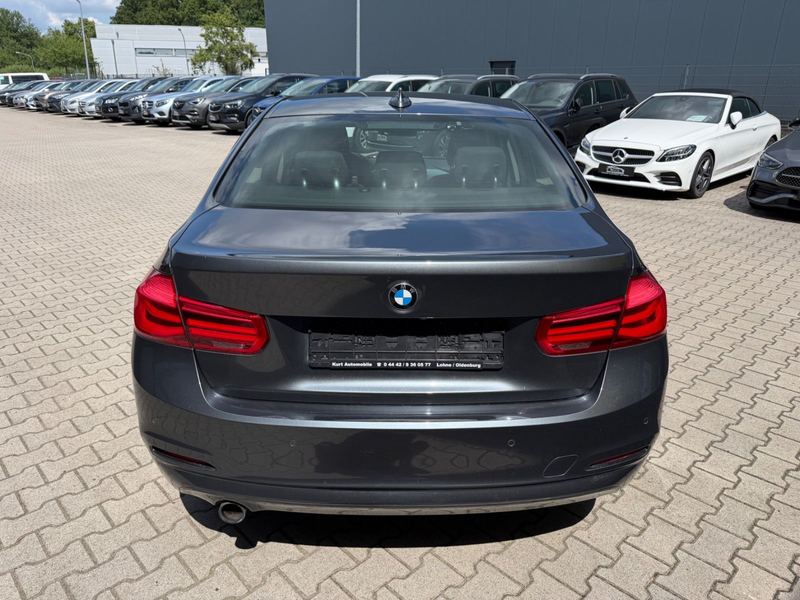 BMW 318 i Advantage/AUTOMATIK/KAMERA/SHZ/KLIMAA* — photo 4