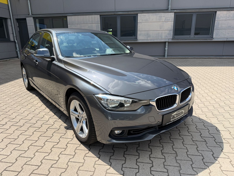 BMW 318 i Advantage/AUTOMATIK/KAMERA/SHZ/KLIMAA* — photo 7