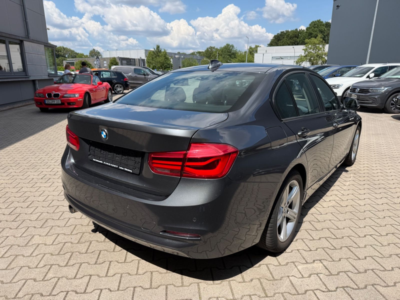 BMW 318 i Advantage/AUTOMATIK/KAMERA/SHZ/KLIMAA* — photo 9