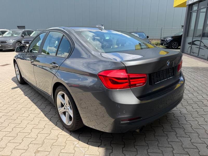 BMW 318 i Advantage/AUTOMATIK/KAMERA/SHZ/KLIMAA* — photo 5