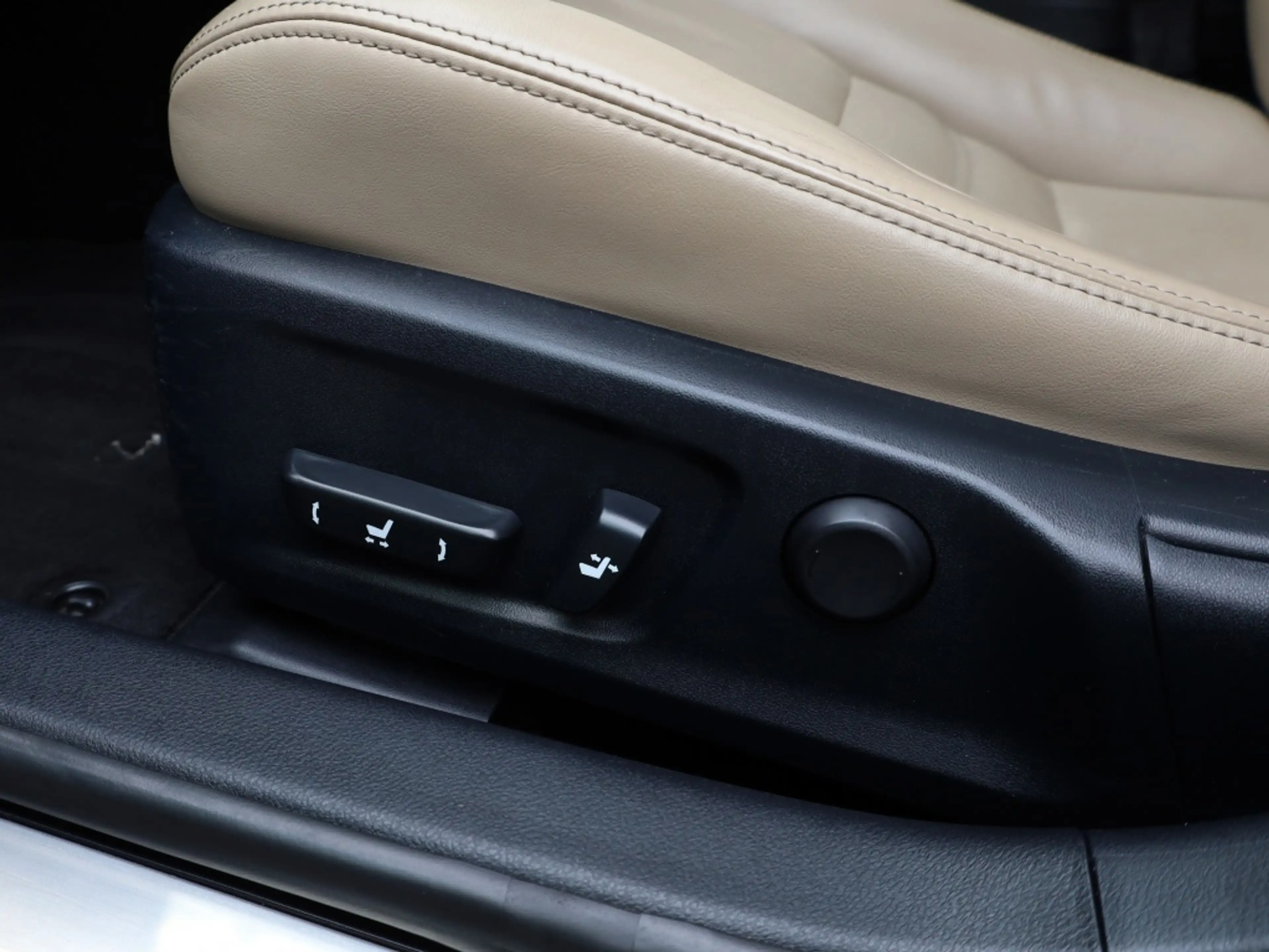 Lexus IS 300 300h Luxury Line | Mark Levinson | Schuifdak | Tre — photo 24