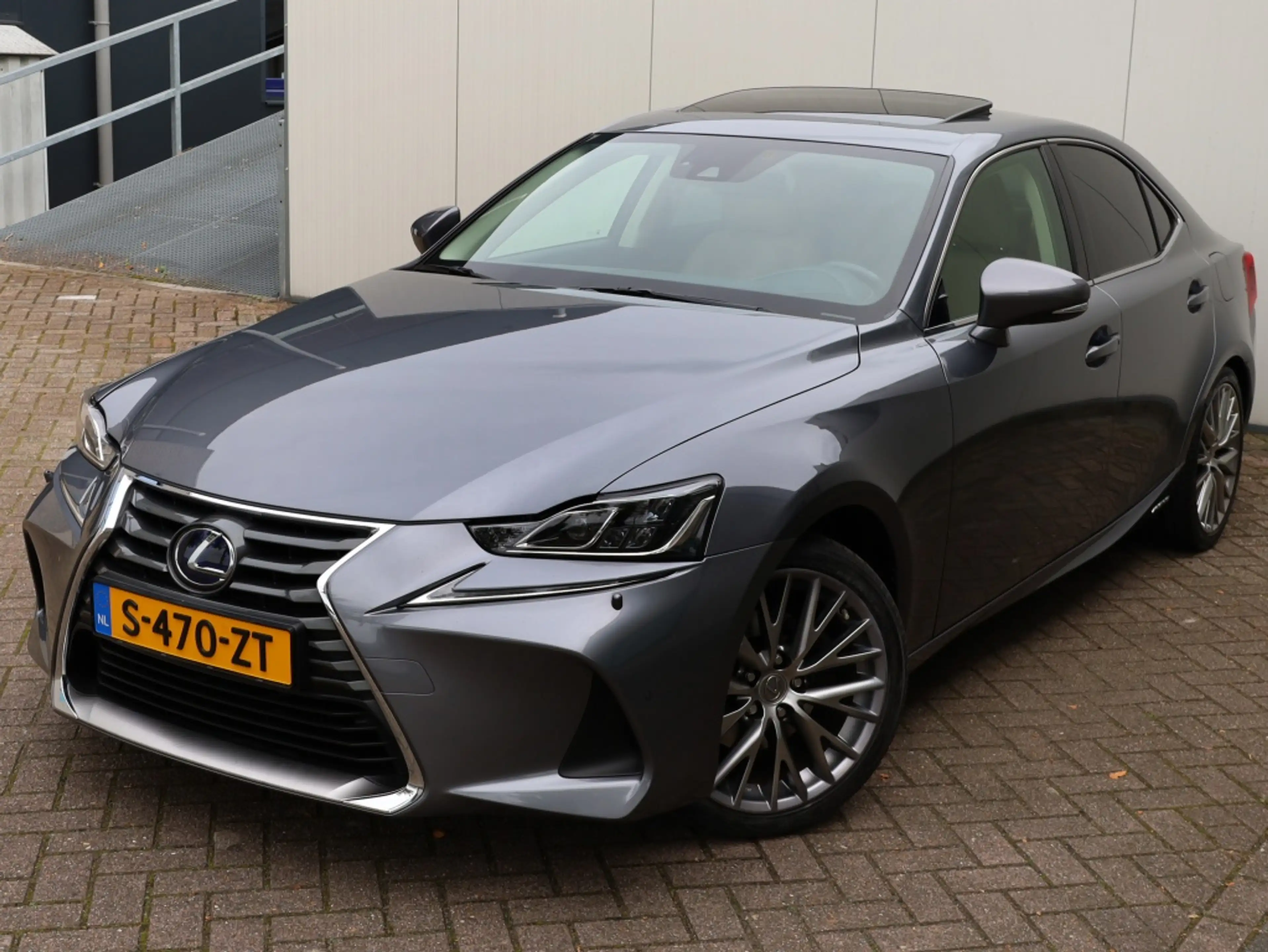 Lexus IS 300 300h Luxury Line | Mark Levinson | Schuifdak | Tre — photo 35