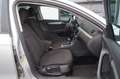 Volkswagen Passat 2.0 TDI DSG/Navi/Rückfahrkamera/1.Hand Silber - thumbnail 11