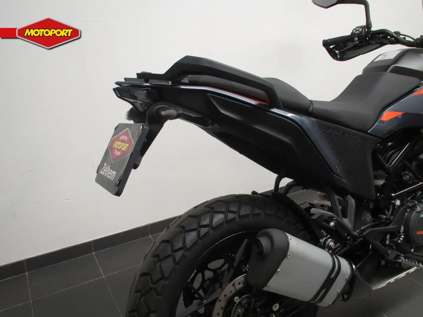 KTM 390 Adventure Gris - 2