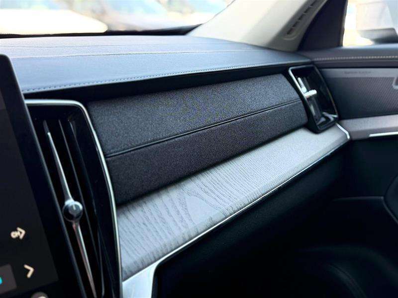 2026 Volvo XC90 B6 Ultra | 7 Pass | Nappa | Low KM | Clean thumb 12