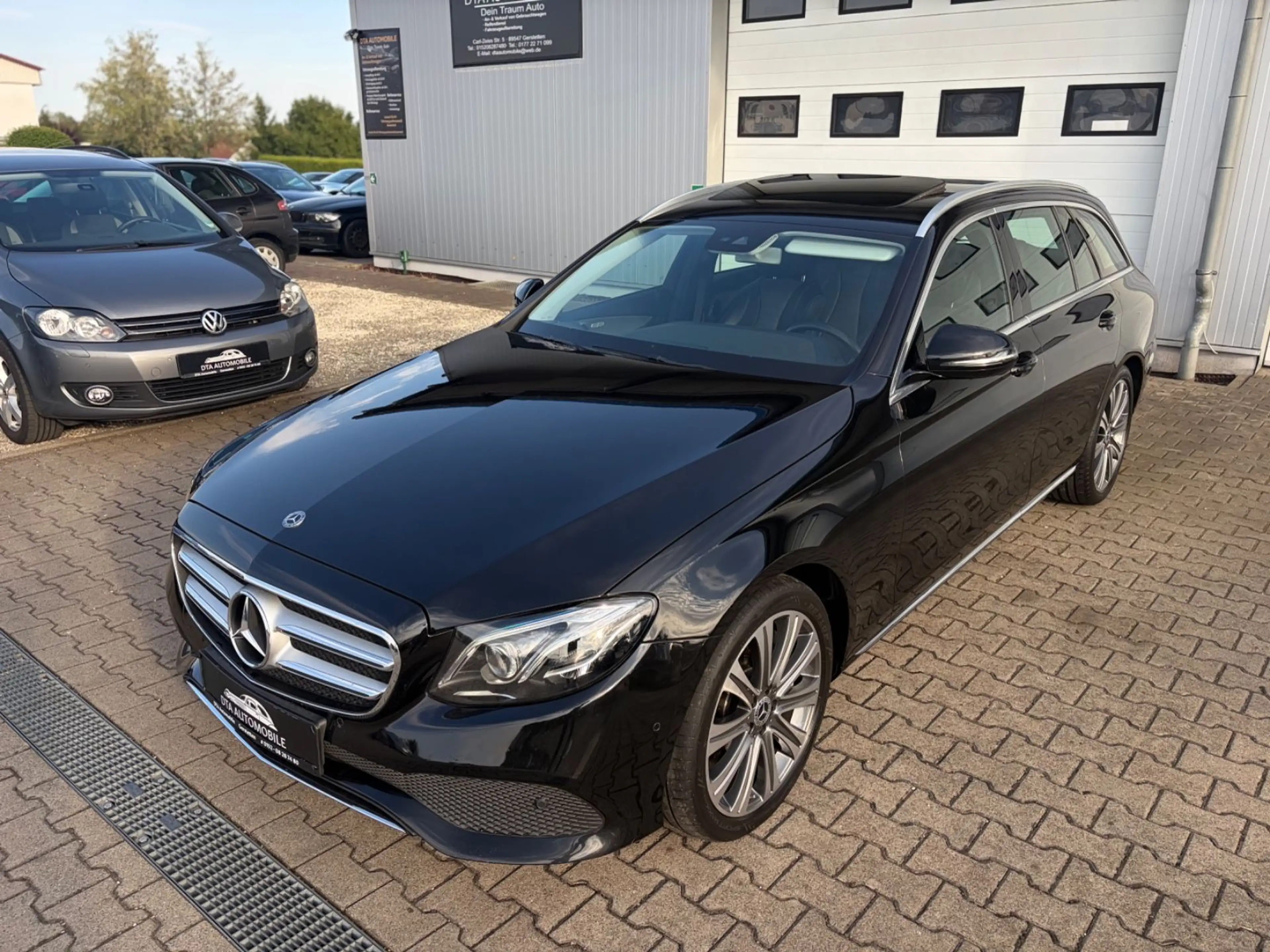 Mercedes-Benz E 350 d 4Matic Avantgarde 9G *ACC*TotW*SHD*RFK*
