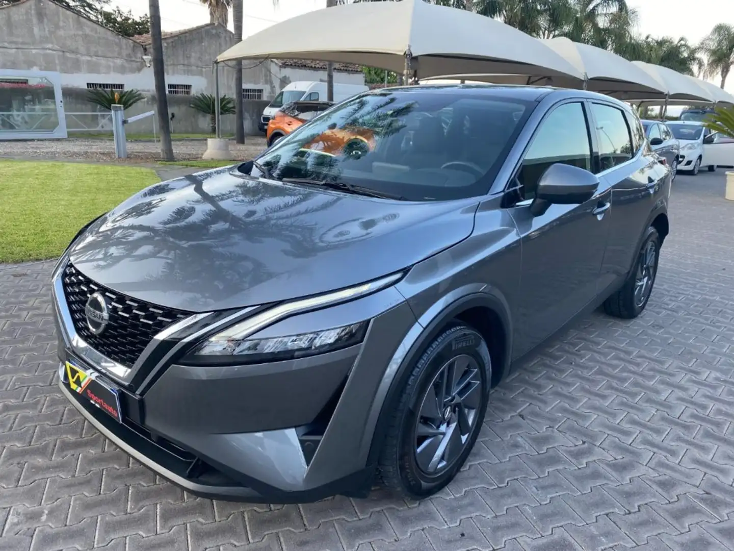 Nissan Qashqai MHEV 158 CV Xtronic Business Grigio - 1