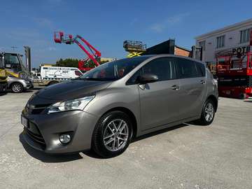 1.6 D-4D Style OK NEOPATENTATO