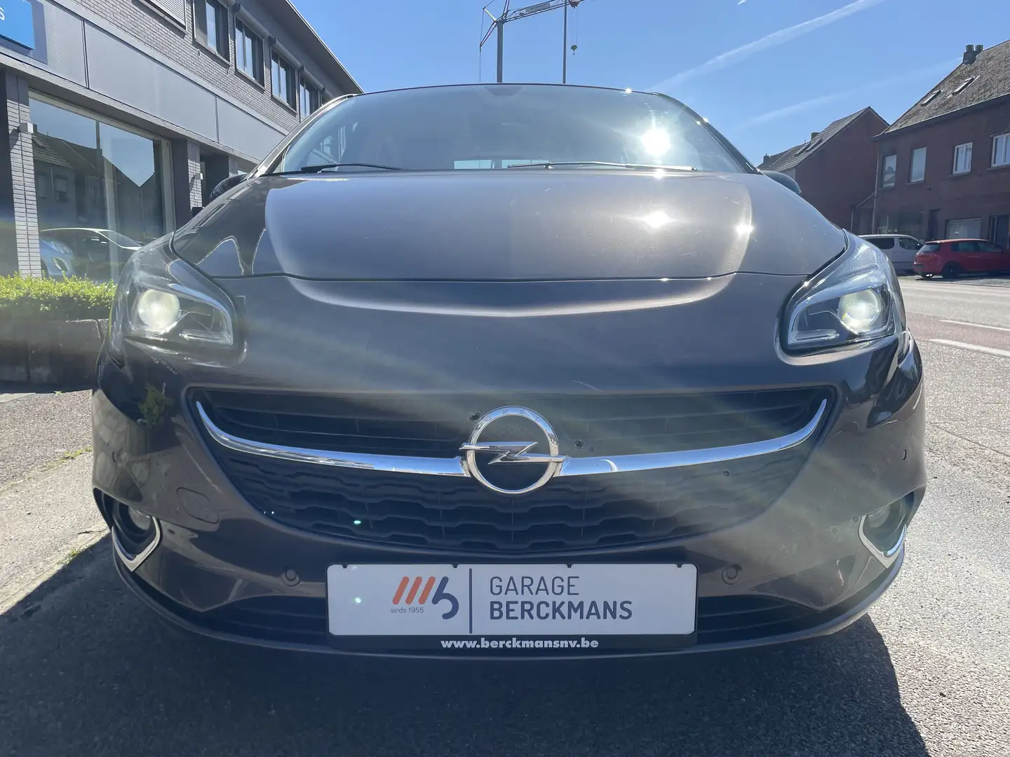 Opel Corsa-e Cosmo 1.2 B Grijs - 2