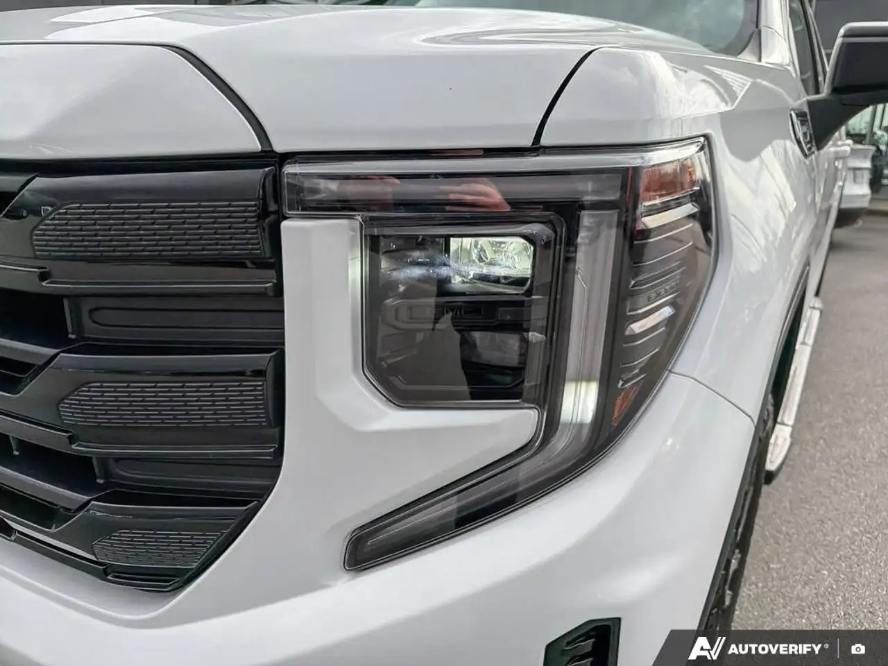 GMC Sierra 1500 снимка GMC Sierra 1500