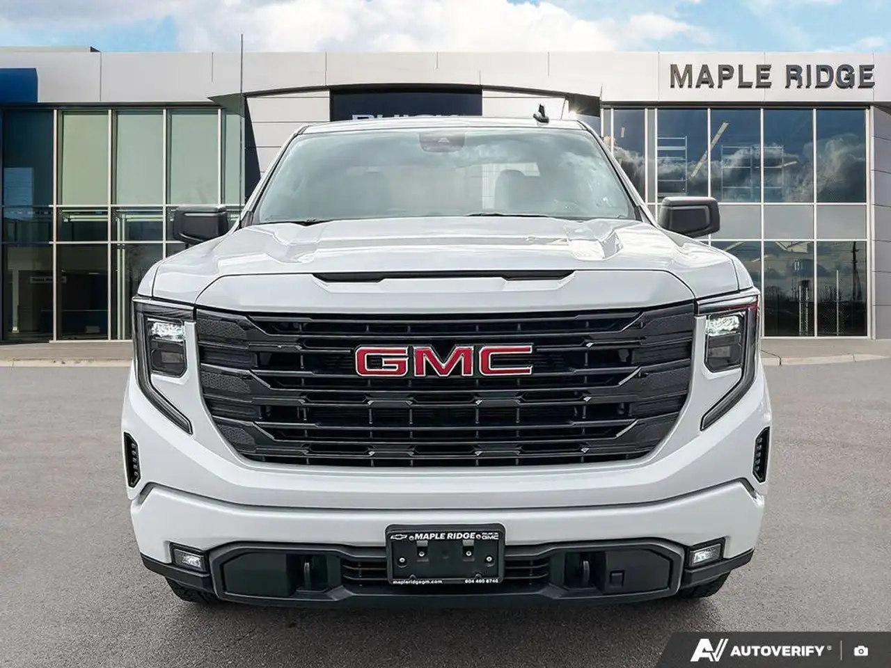 GMC Sierra 1500 снимка GMC Sierra 1500