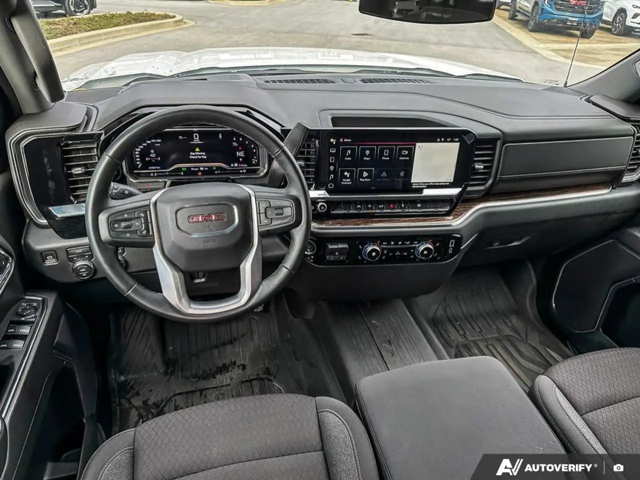 GMC Sierra 1500 снимка GMC Sierra 1500