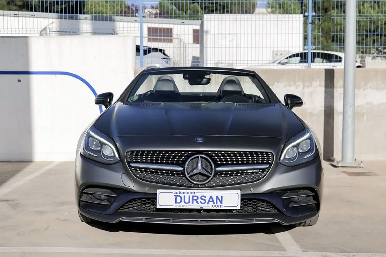 Mercedes-Benz SLC 200 MercedesAMG 43 Gris - 1