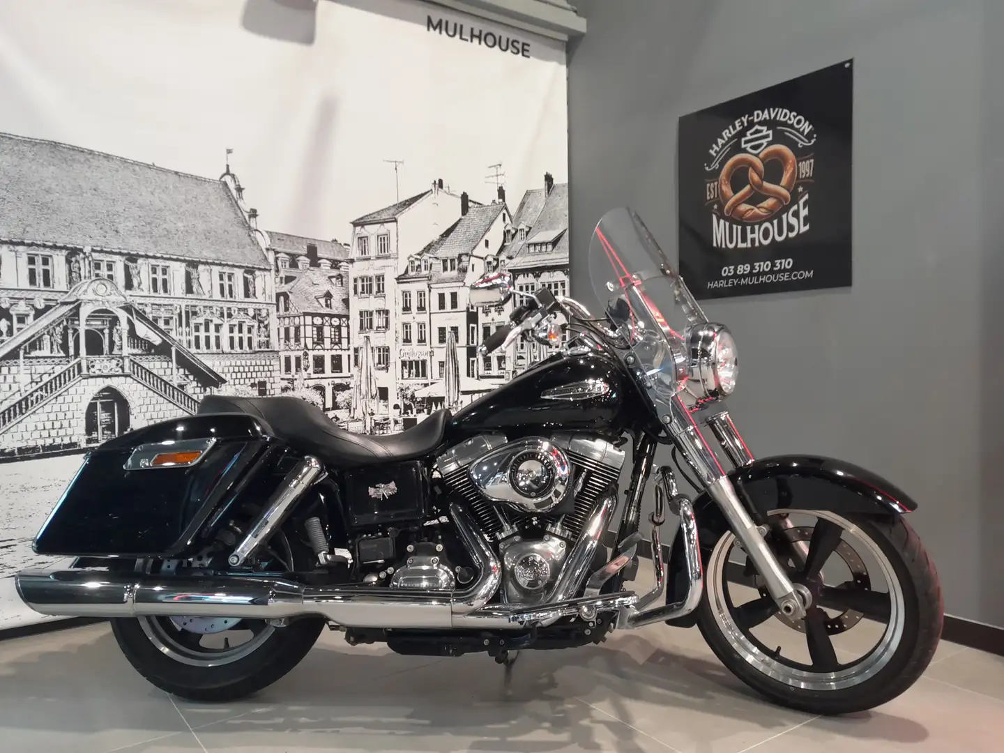 Harley-Davidson Dyna Switchback - 1