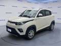 Mahindra KUV100 1.2 VVT K6 Weiß - thumbnail 1