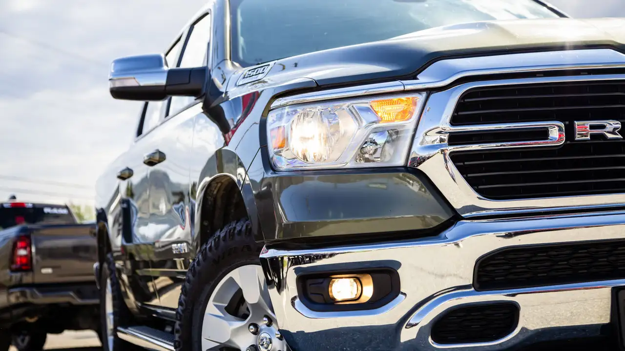 RAM 1500 снимка RAM 1500