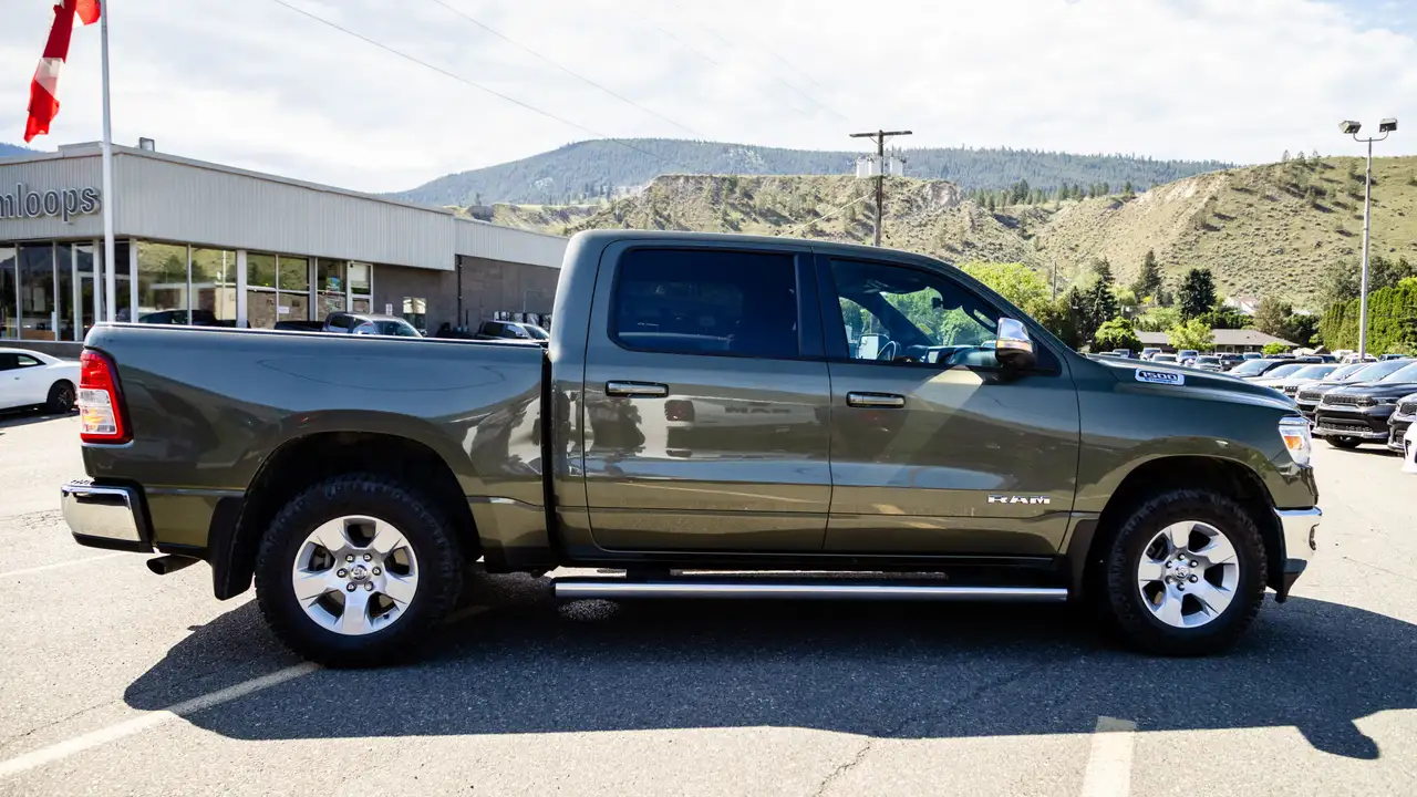 RAM 1500 снимка RAM 1500
