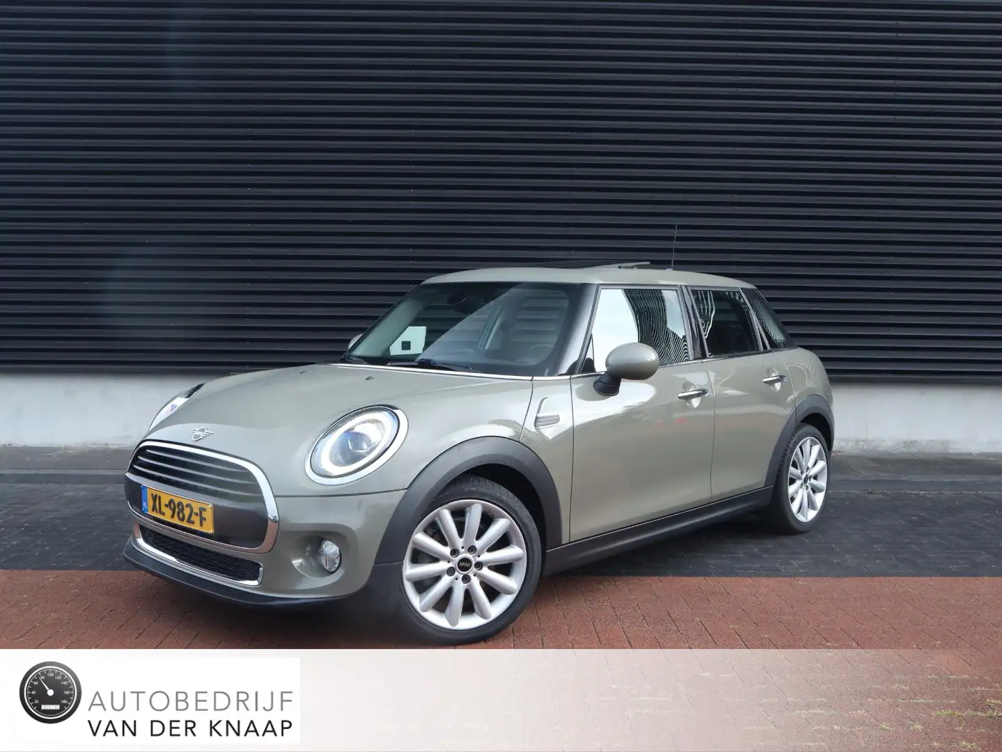 MINI Cooper Mini 1.5 | 1ste eigenaar | Airco | Cruise | Navi F Gris - 1
