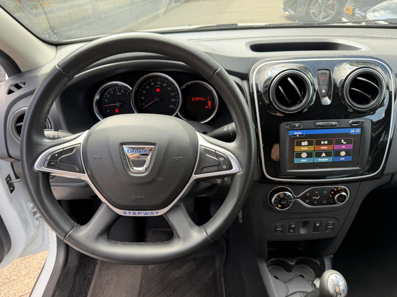 Dacia Sandero 0.9 TCe Tech Road — photo 6