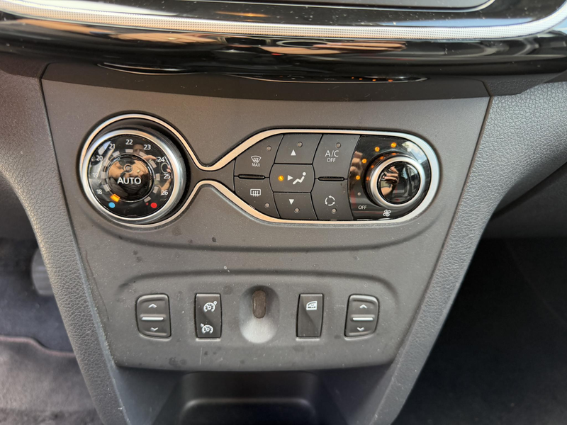 Dacia Sandero 0.9 TCe Tech Road — photo 8