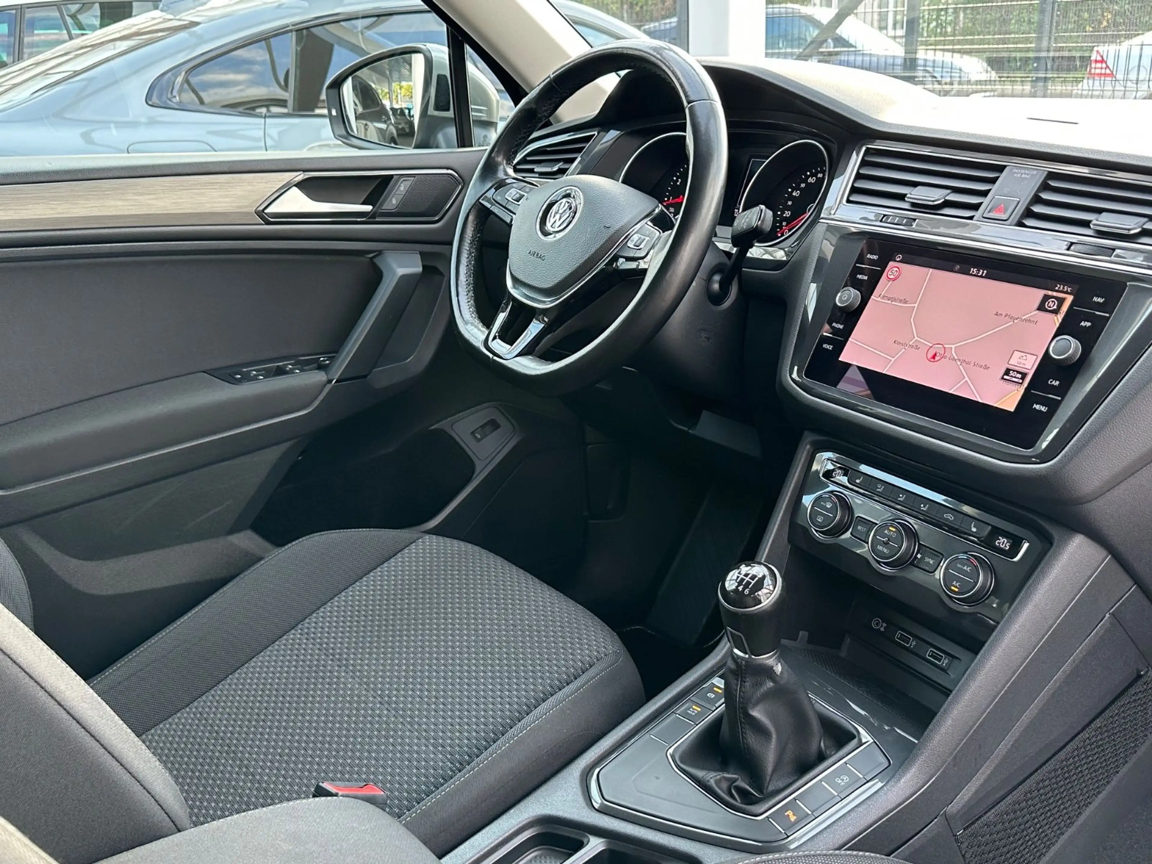 Volkswagen Tiguan Allspace Comfortline*Navi*ACC*PDC*AHK*Sit — photo 6